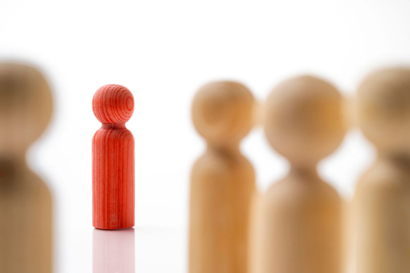 … wenn im Team die Spannung steigt – Konflikte werden oft mit Teammaßnahmen beantwortet. Dabei liegt das Problem häufig bei einzelnen Personen. Gezieltes Einzelcoaching – für die Führungskraft oder den Mitarbeitenden – ist dann wirksamer und schont das gesamte Team.